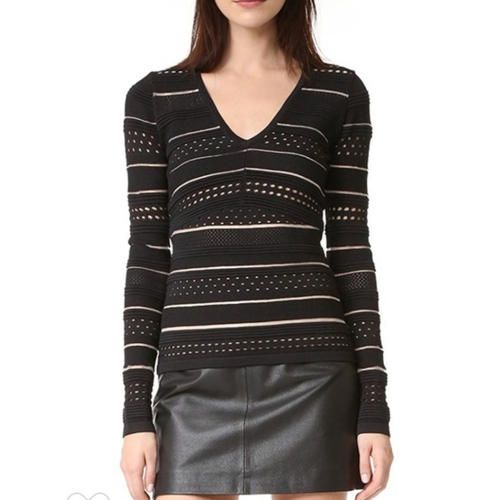 BAILEY 44 | $138 V-Neck Knit Blouse